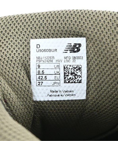 New Balance รองเท้าผ้าใบ