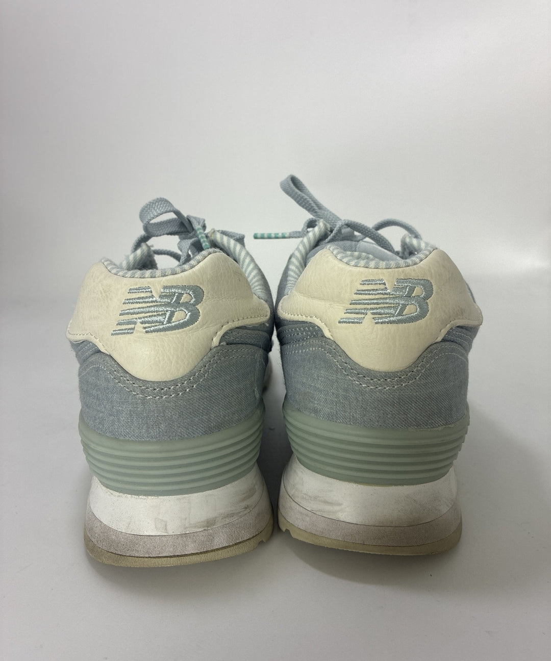 New Balance รองเท้าผ้าใบ