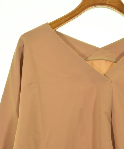 Nolley's Sophi เสื้อสตรี