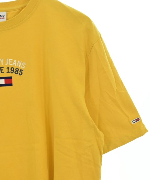 TOMMY JEANS เสื้อยืด/เสื้อท็อปส์
