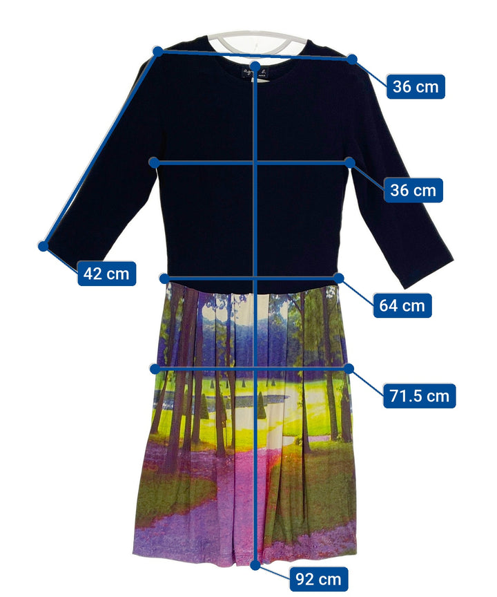 Agnes b. ชุดเดรส