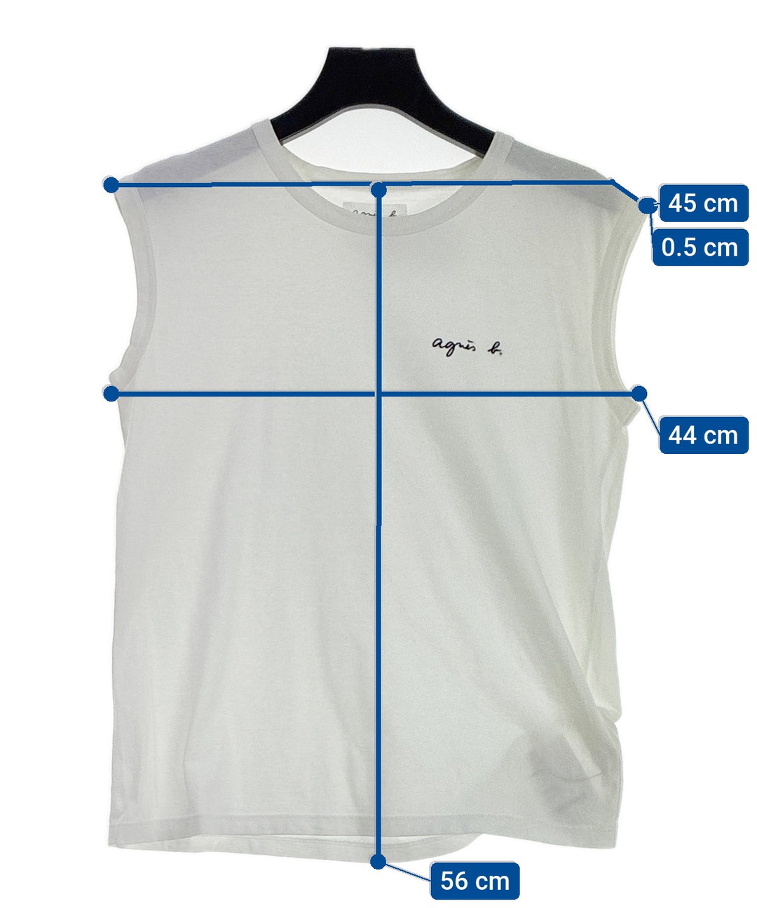 Agnes b. เสื้อกล้าม