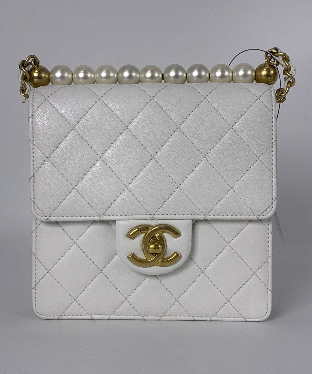 CHANEL กระเป๋าสะพาย