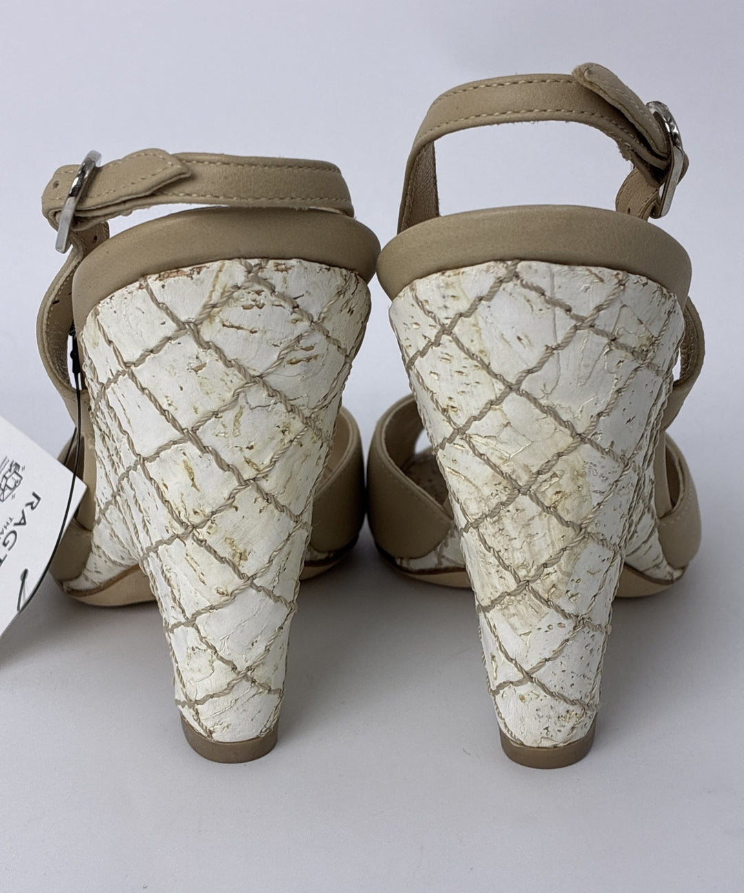 CHANEL รองเท้าส้นสูง