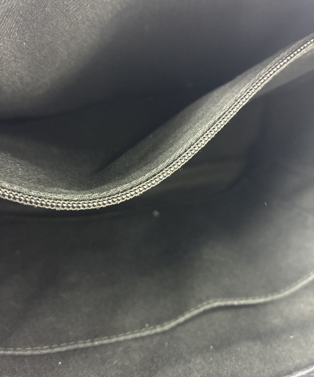 CHANEL กระเป๋าถือขนาดใหญ่