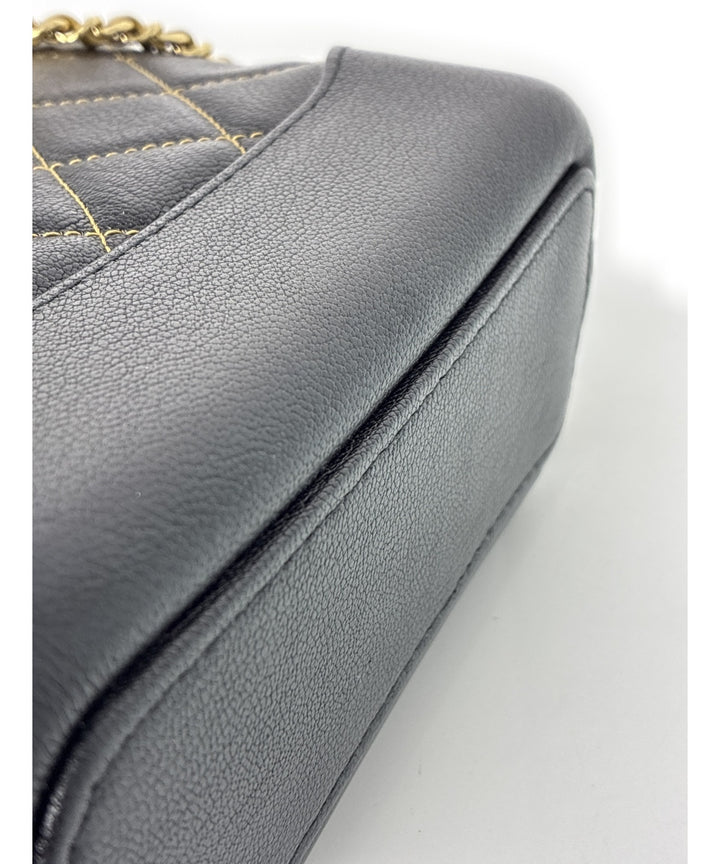 CHANEL กระเป๋าสะพาย