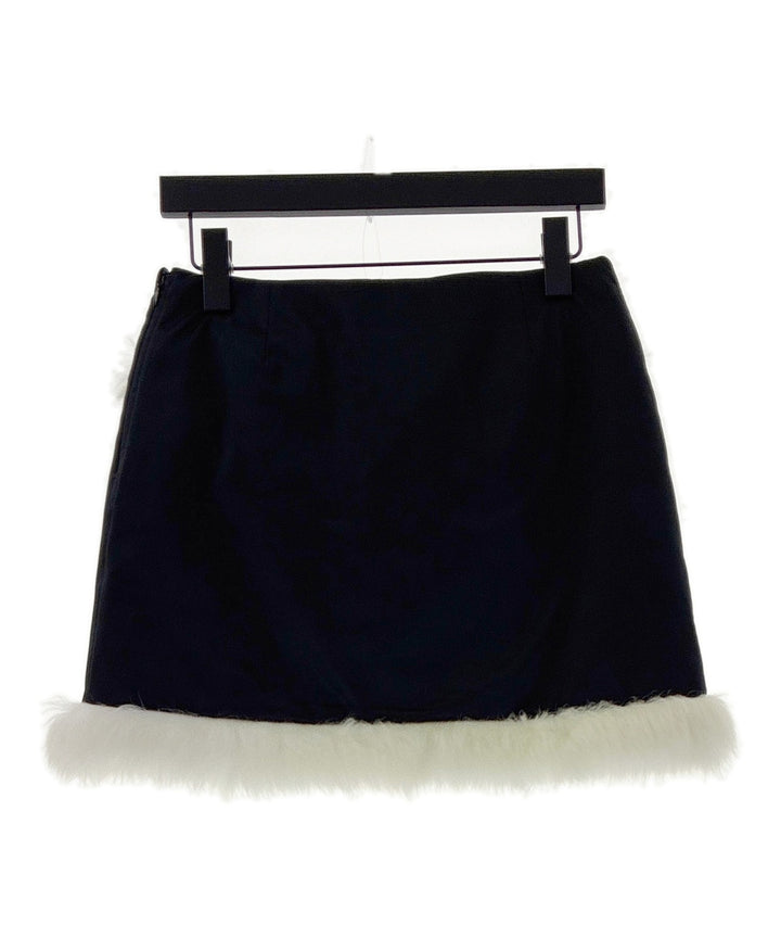 CHANEL กระโปรงยาวถึงเข่า