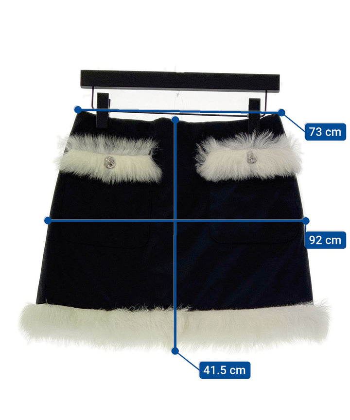 CHANEL กระโปรงยาวถึงเข่า