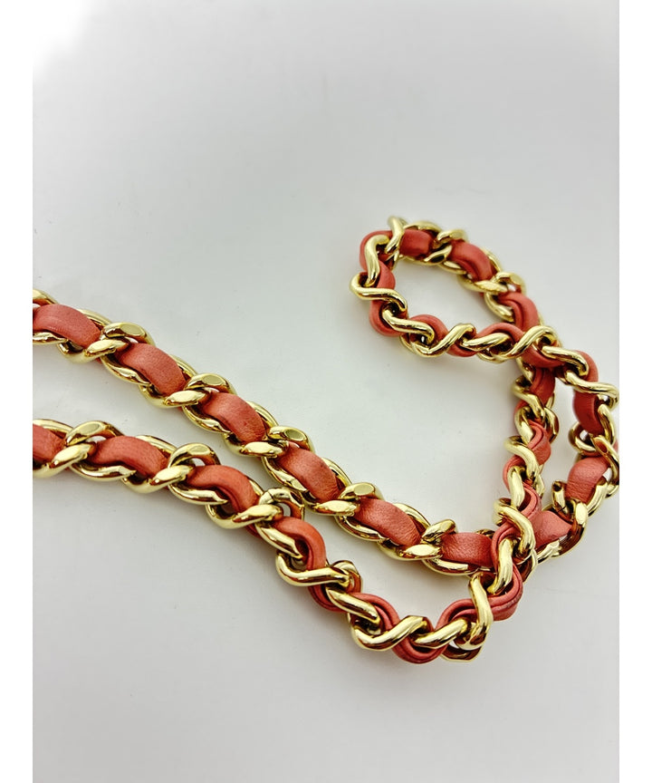 CHANEL กระเป๋าสะพาย