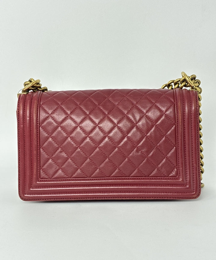CHANEL กระเป๋าสะพาย