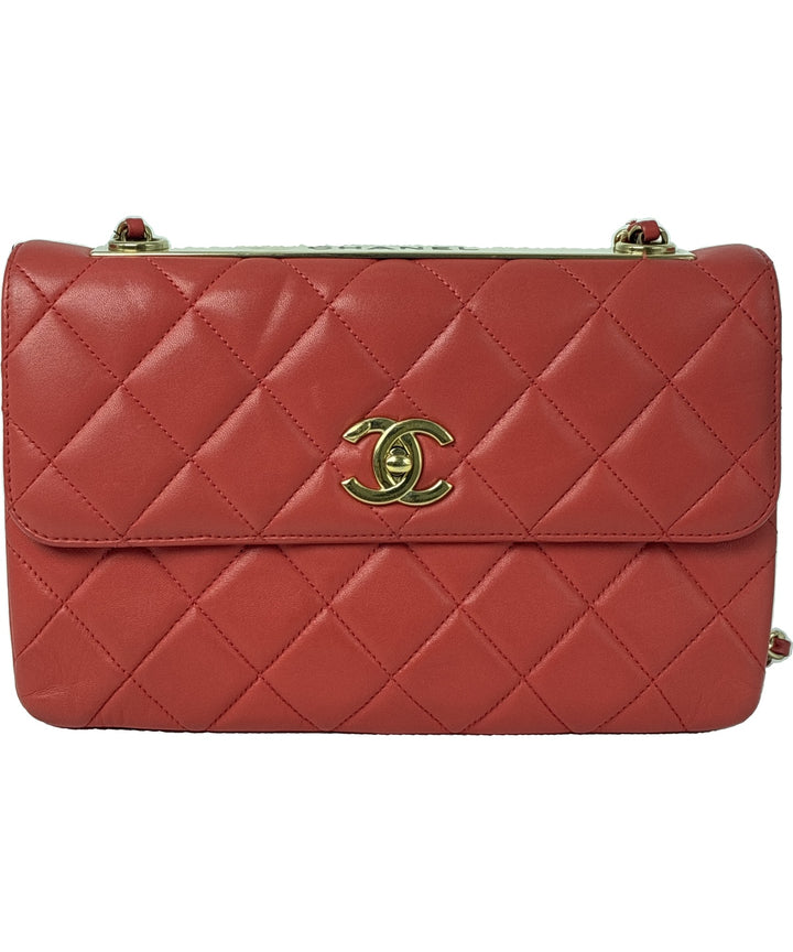 CHANEL กระเป๋าสะพาย
