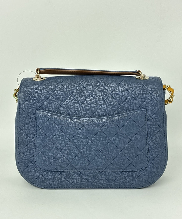 CHANEL กระเป๋าสะพาย