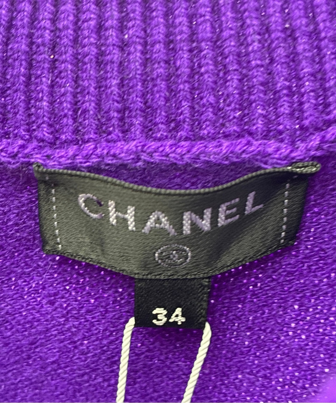 CHANEL เสื้อกันหนาว