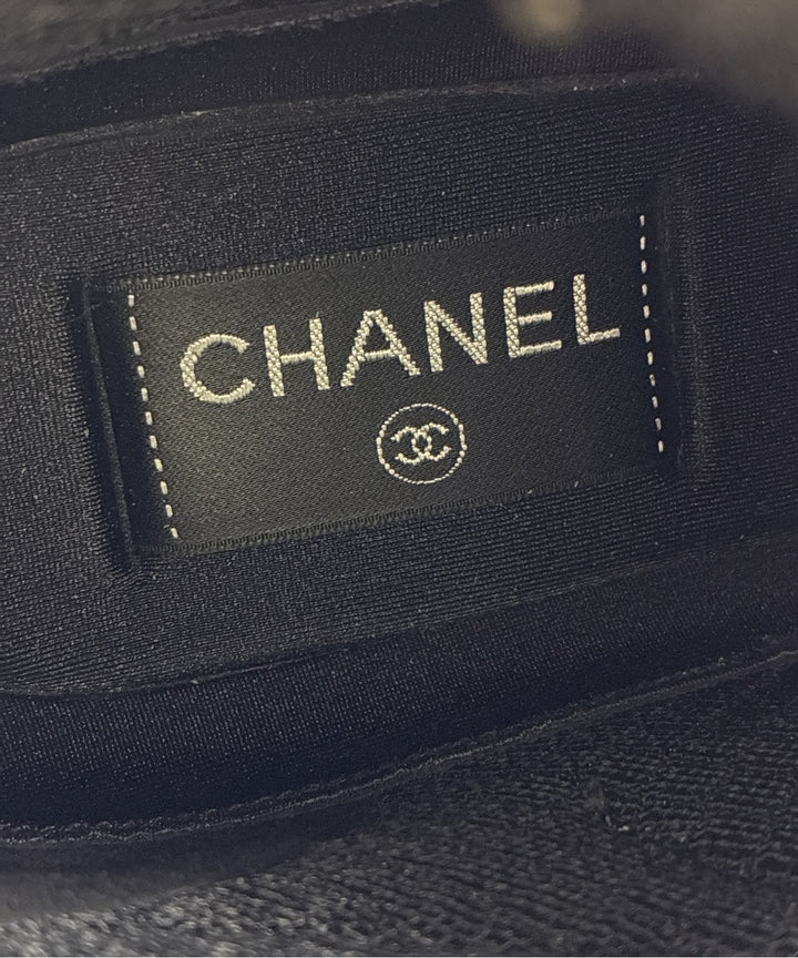 CHANEL รองเท้าผ้าใบ