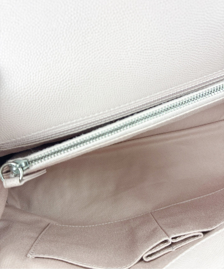 CHANEL กระเป๋าถือ