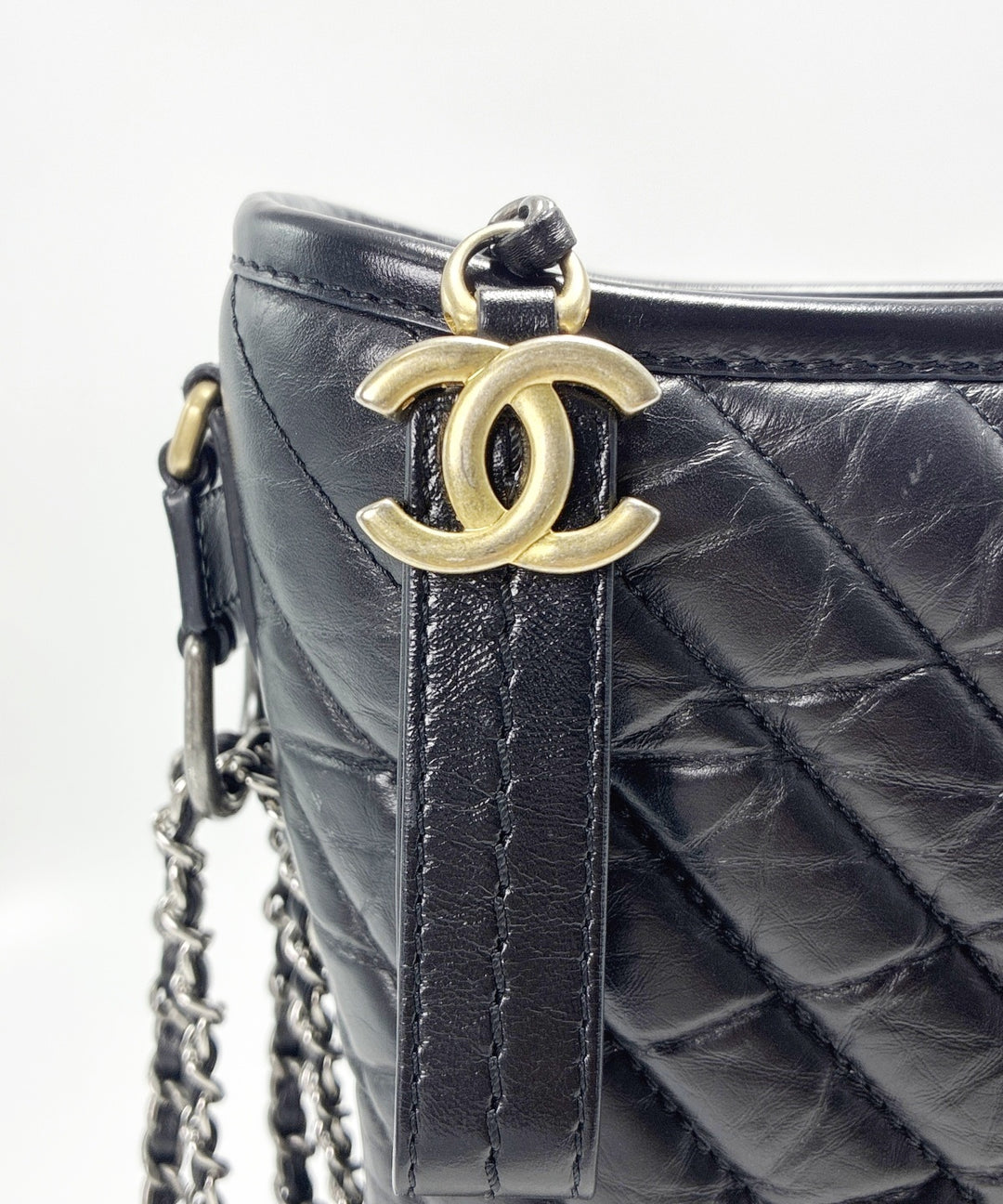 CHANEL กระเป๋าสะพาย