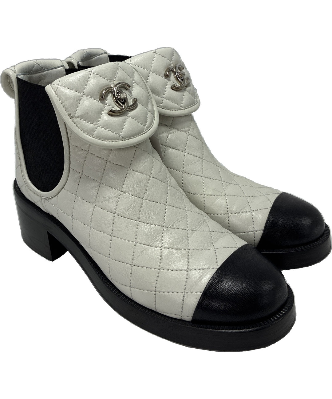 CHANEL รองเท้าบูท