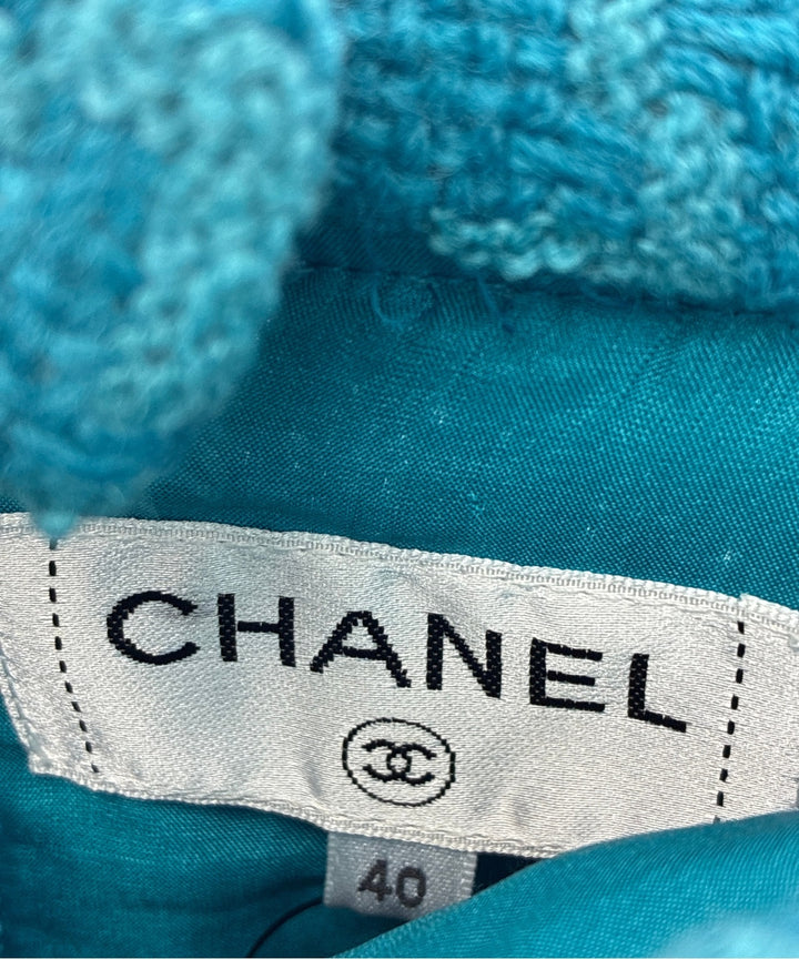 CHANEL กระโปรงยาวถึงเข่า