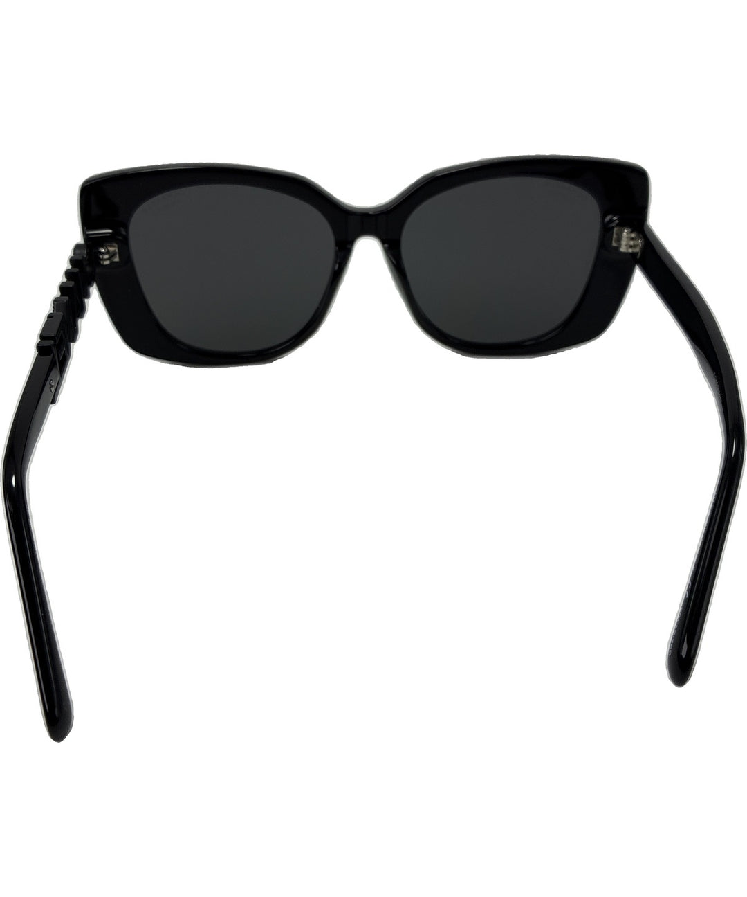 CHANEL แว่นกันแดด