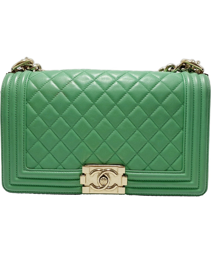 CHANEL กระเป๋าสะพาย