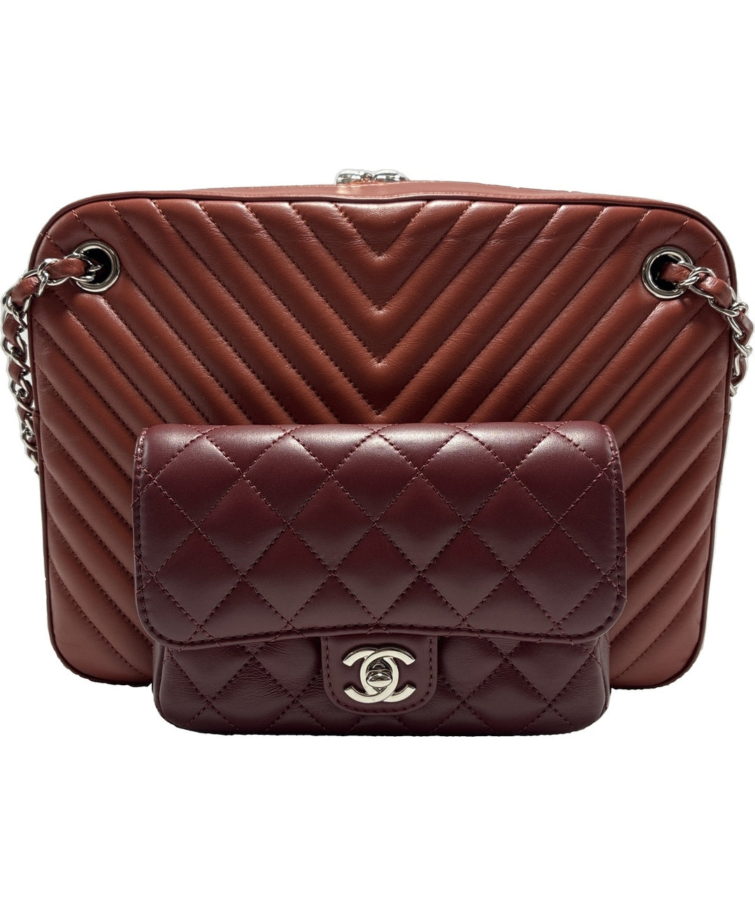CHANEL กระเป๋าสะพาย