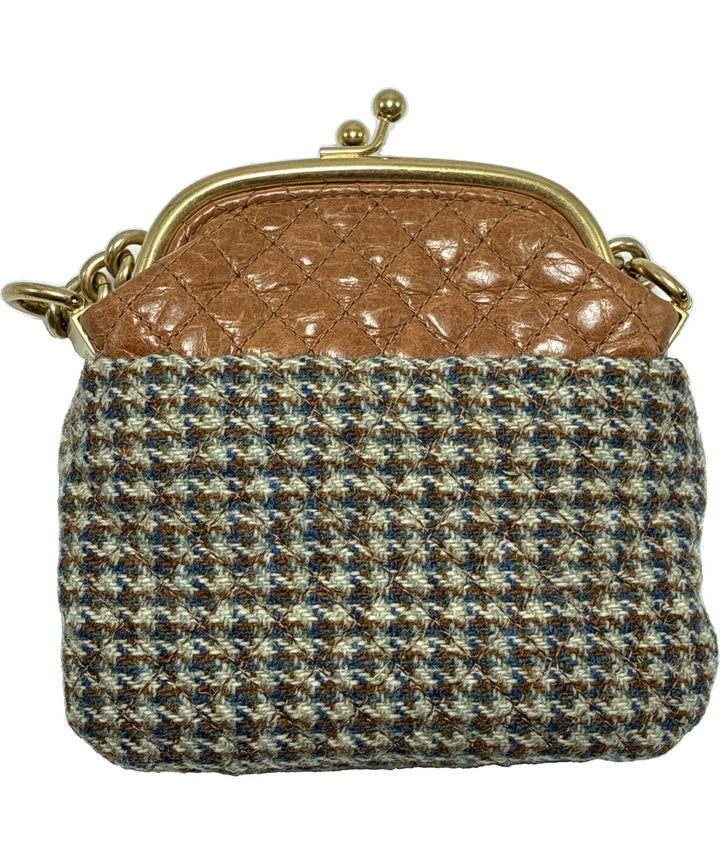 CHANEL กระเป๋าสะพาย