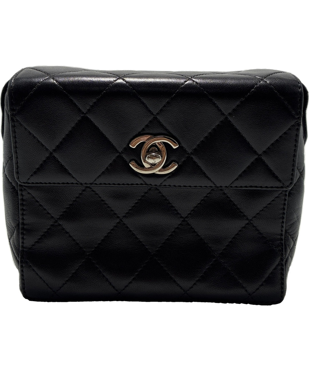 CHANEL กระเป๋าสะพาย