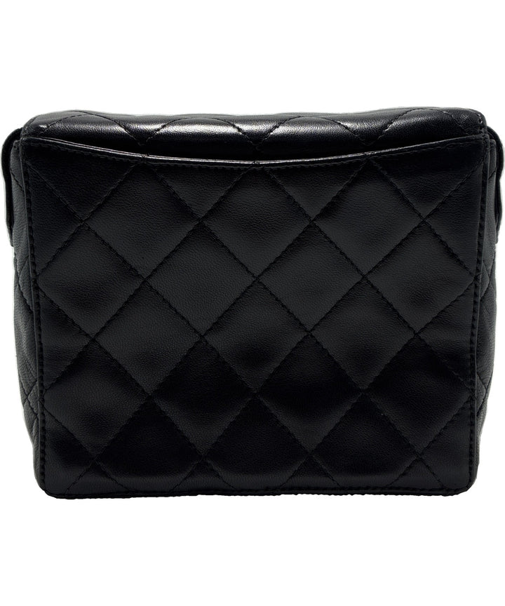 CHANEL กระเป๋าสะพาย