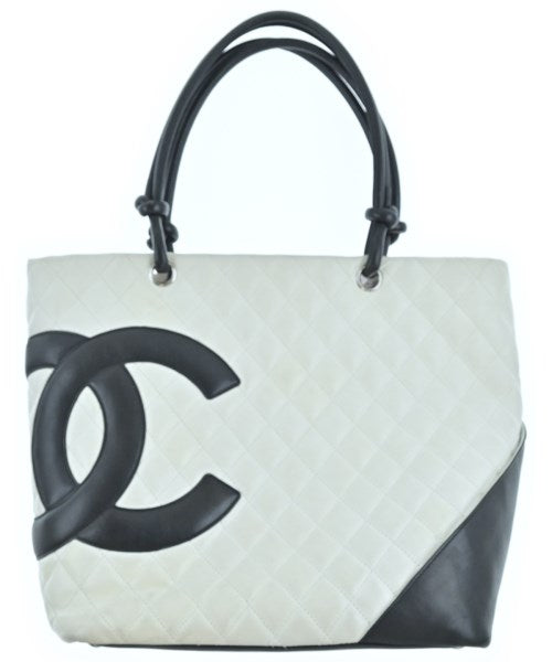 CHANEL กระเป๋าถือขนาดใหญ่