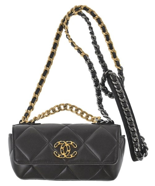 CHANEL กระเป๋าสะพาย