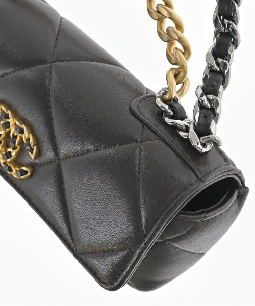 CHANEL กระเป๋าสะพาย