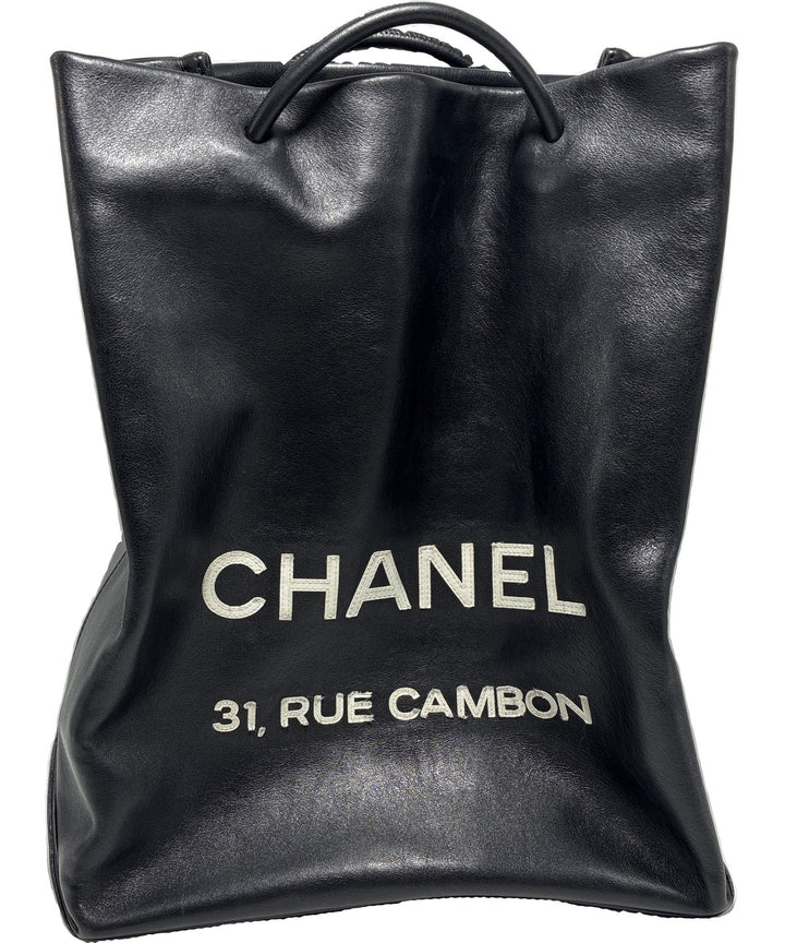 CHANEL กระเป๋าถือขนาดใหญ่
