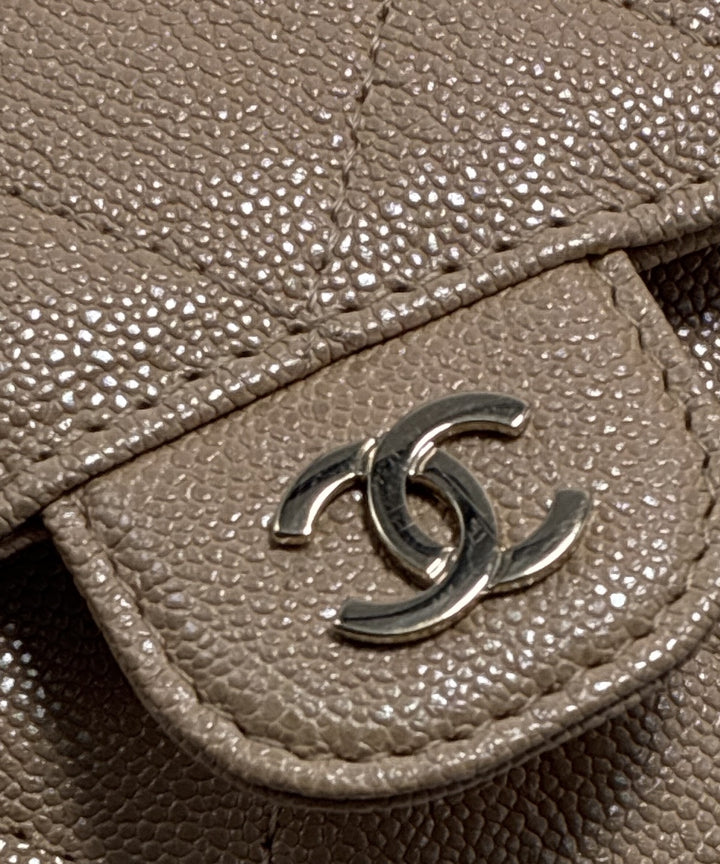 CHANEL กระเป๋าสะพาย
