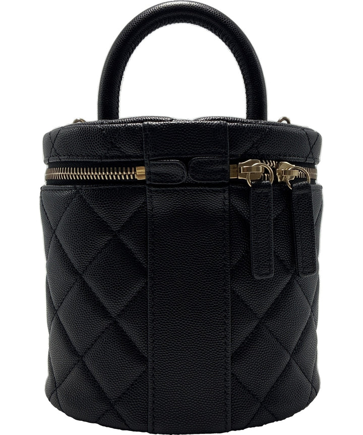 CHANEL กระเป๋าสะพาย