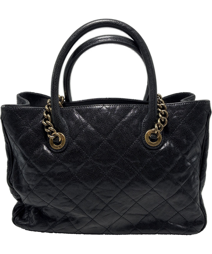 CHANEL กระเป๋าถือขนาดใหญ่