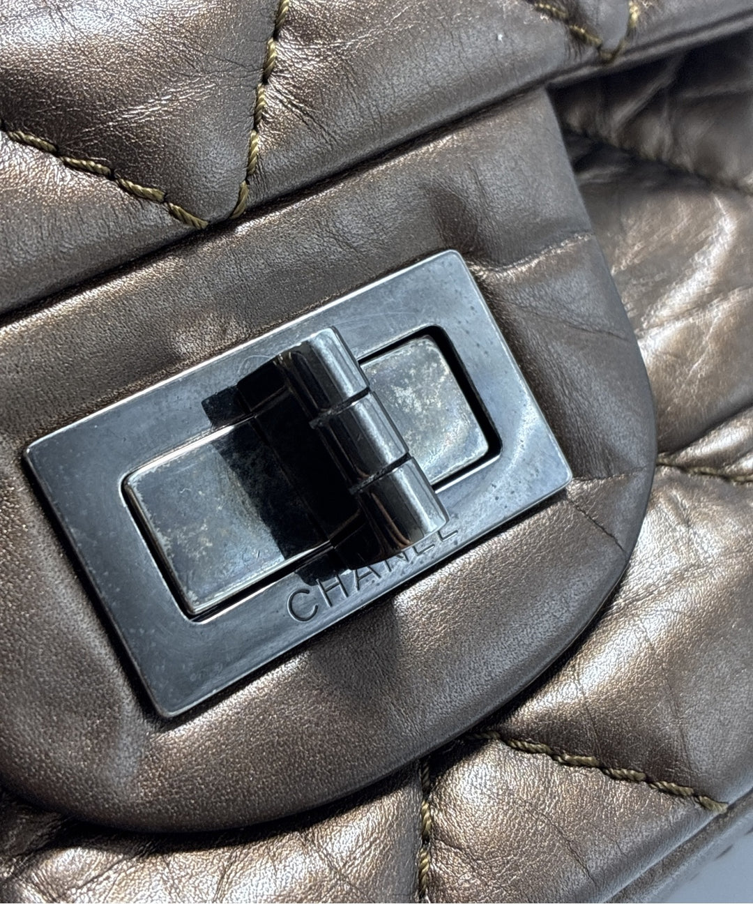 CHANEL กระเป๋าสะพาย