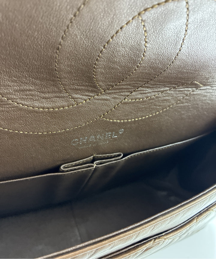 CHANEL กระเป๋าสะพาย
