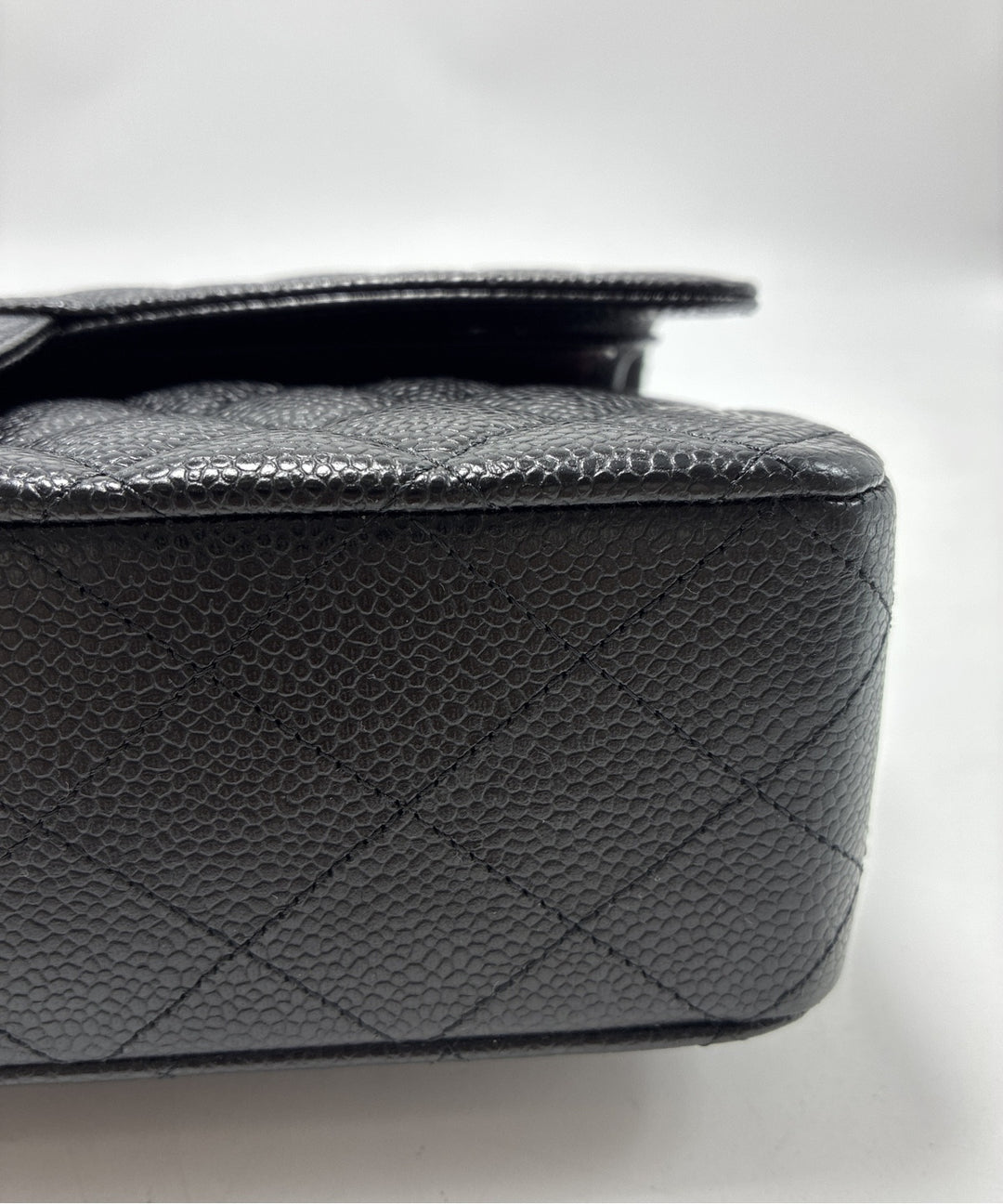 CHANEL กระเป๋าสะพาย