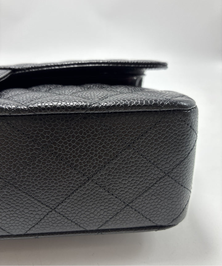 CHANEL กระเป๋าสะพาย