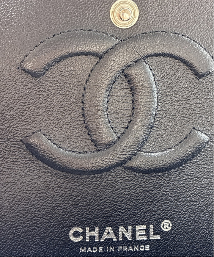 CHANEL กระเป๋าสะพาย