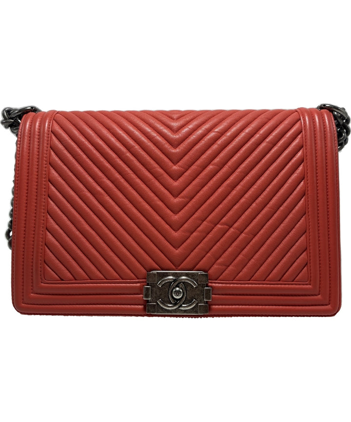 CHANEL กระเป๋าสะพาย