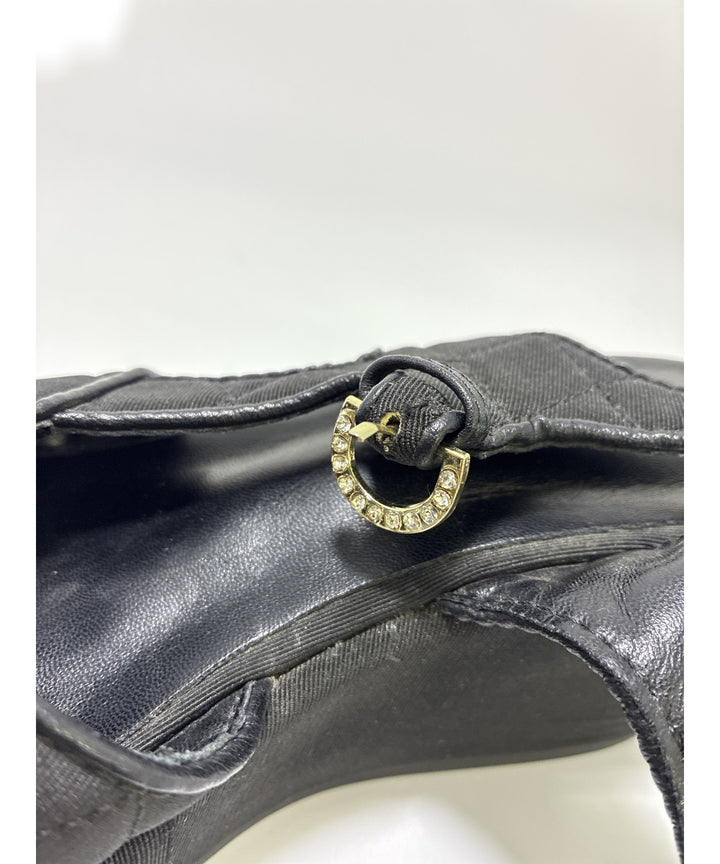 CHANEL รองเท้าแตะ