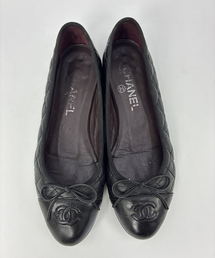 CHANEL รองเท้าสวมทางการ