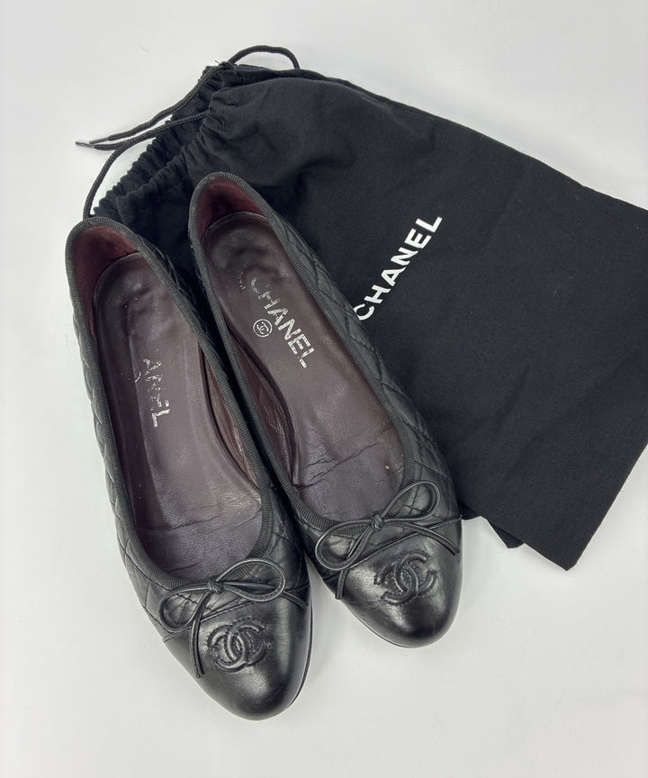 CHANEL รองเท้าสวมทางการ