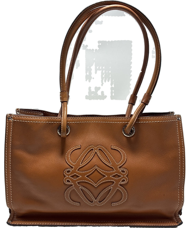 LOEWE กระเป๋าถือขนาดใหญ่