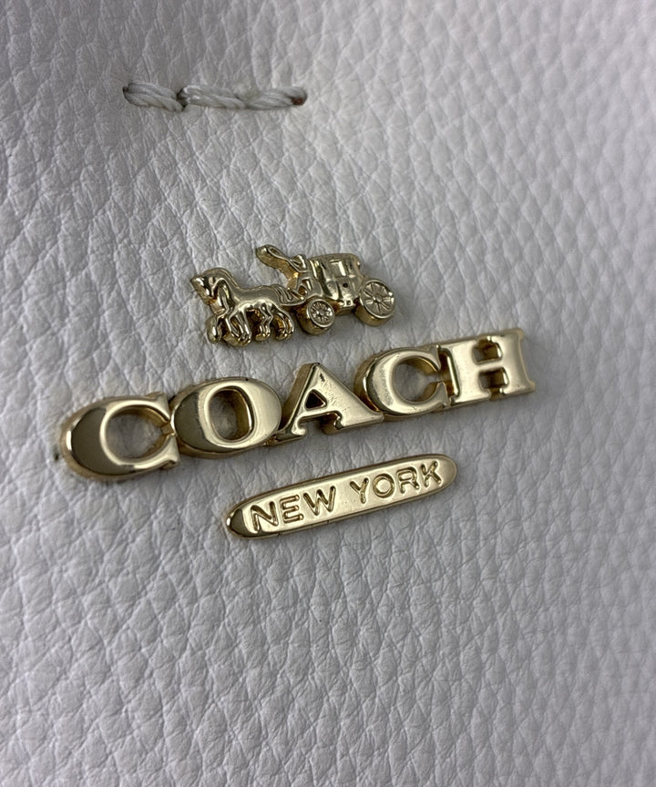COACH กระเป๋าถือ