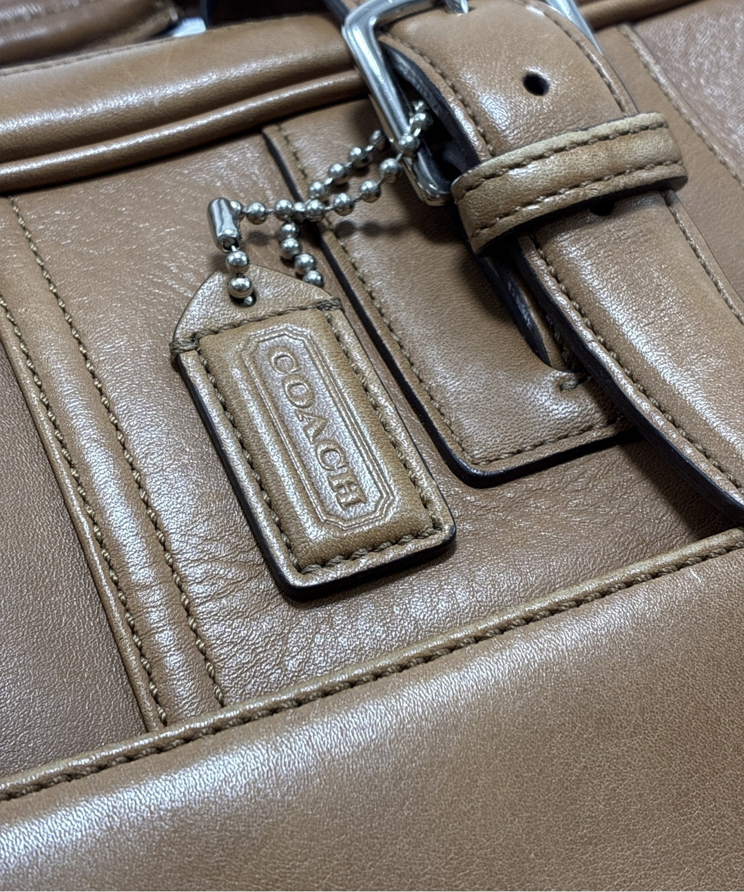 COACH กระเป๋าธุรกิจ