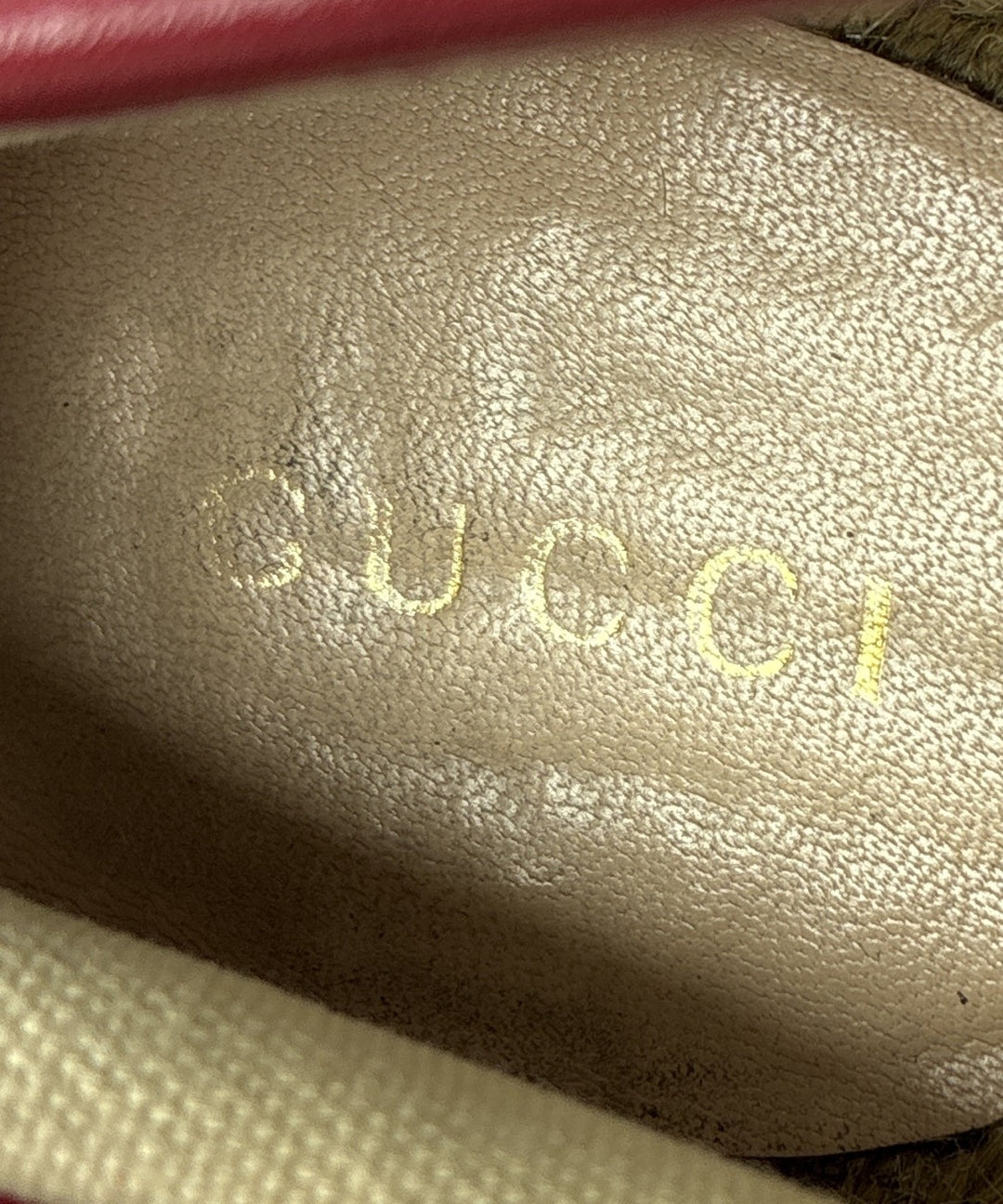 GUCCI รองเท้าพื้นเชือกสาน