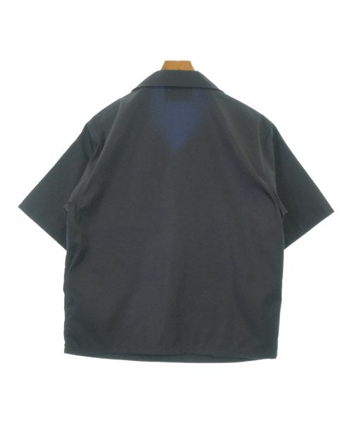 PRADA เสื้อลำลอง