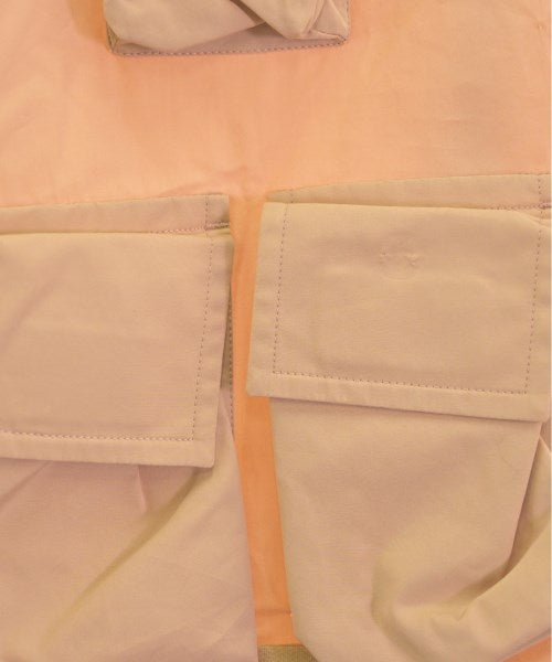 PRADA เสื้อลำลอง